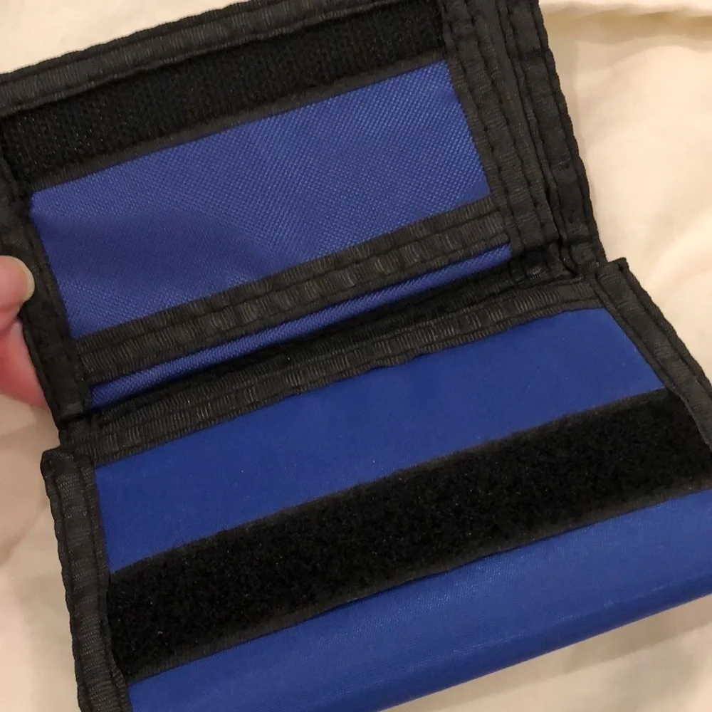 GATOR 🐊 NYLON TRIFOLD WALLET NWOT